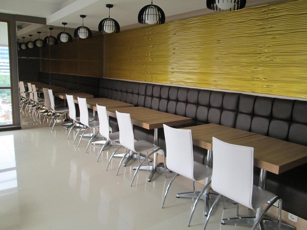 Rasuna Mansion Jakarta Exterior photo